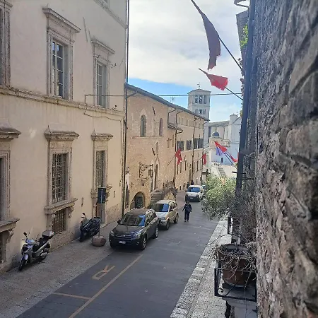 A 20 Metri Dalla Basilica Di S.francesco Apartment *
